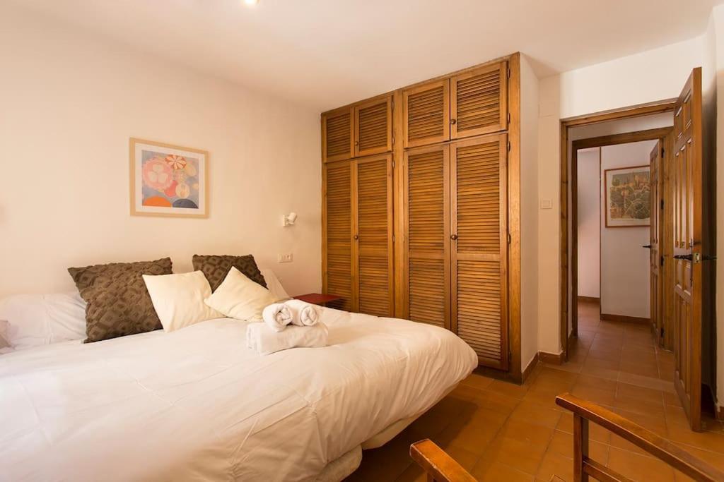 Casa Tipica Del Albaicin Con Interior De Diseno Vila Granada Exterior foto