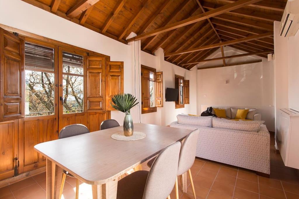 Casa Tipica Del Albaicin Con Interior De Diseno Vila Granada Exterior foto